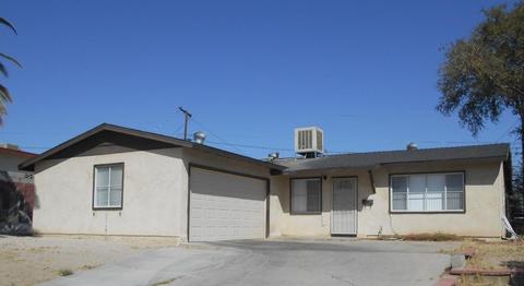 1213 Carson St, Barstow, CA 92311 photo 2