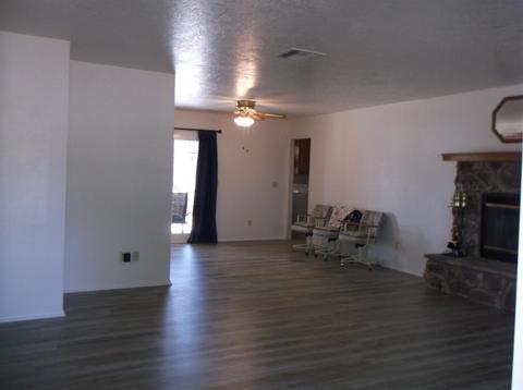 9425 Buckthorn Ave, Hesperia, CA 92345 photo 6