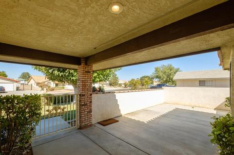 26211 Corona Dr, Helendale, CA 92342 photo 10