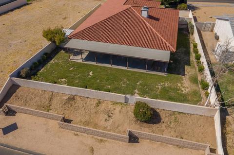 26211 Corona Dr, Helendale, CA 92342 photo 5