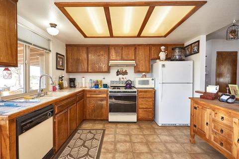 9070 Joshua St, Apple Valley, CA 92308 photo 12
