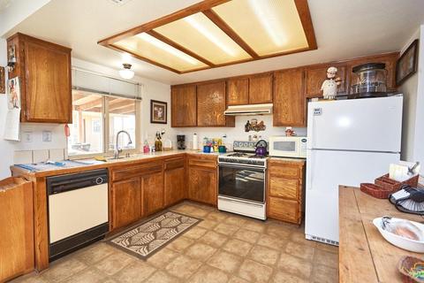 9070 Joshua St, Apple Valley, CA 92308 photo 11