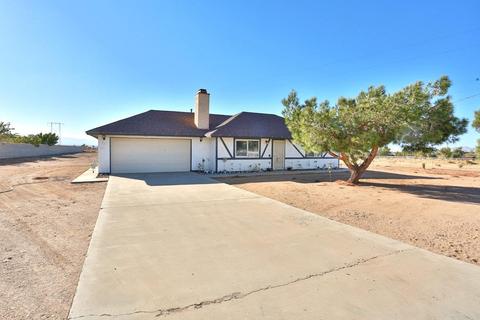 9070 Joshua St, Apple Valley, CA 92308 photo 3