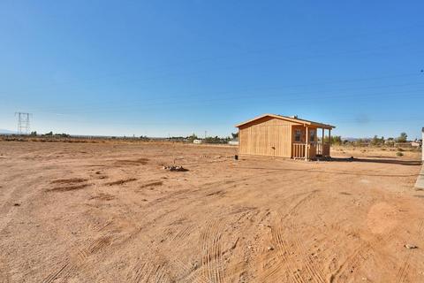 9070 Joshua St, Apple Valley, CA 92308 photo 32