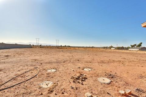 9070 Joshua St, Apple Valley, CA 92308 photo 31