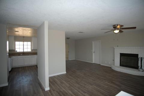20940 Lone Eagle Rd, Apple Valley, CA 92308 photo 4