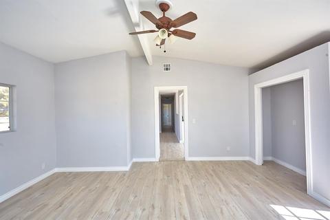15853 Cashew St, Hesperia, CA 92345 photo 21