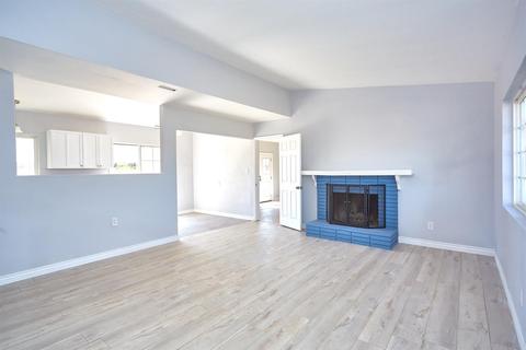 15853 Cashew St, Hesperia, CA 92345 photo 8