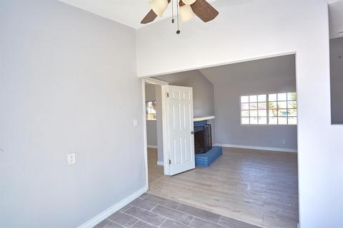 15853 Cashew St, Hesperia, CA 92345 photo 18