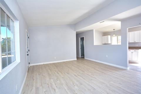 15853 Cashew St, Hesperia, CA 92345 photo 7