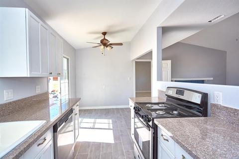 15853 Cashew St, Hesperia, CA 92345 photo 15