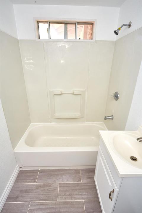 15853 Cashew St, Hesperia, CA 92345 photo 34