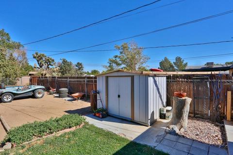 16188 Live Oak St, Hesperia, CA 92345 photo 23