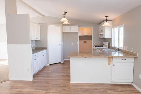 25930 Horizon St, Apple Valley, CA 92308 photo 5