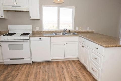 25930 Horizon St, Apple Valley, CA 92308 photo 7