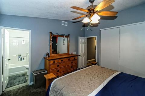 10830 Pepper St, Adelanto, CA 92301 photo 15