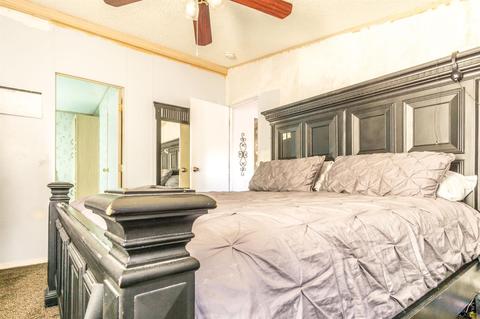 19035 Dennis St, Adelanto, CA 92301 photo 9
