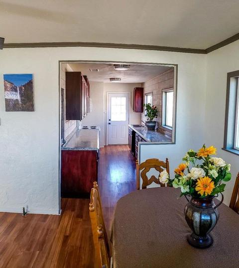 412 Wilshire Pl, Barstow, CA 92311 photo 10