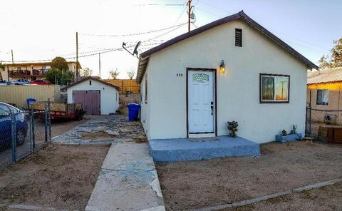 412 Wilshire Pl, Barstow, CA 92311 photo 1