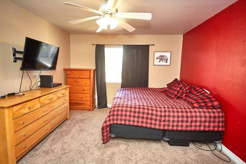23912 Tahquitz Rd, Apple Valley, CA 92307 photo 17