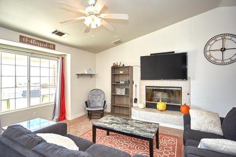 23912 Tahquitz Rd, Apple Valley, CA 92307 photo 5