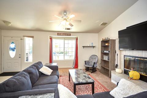 23912 Tahquitz Rd, Apple Valley, CA 92307 photo 6