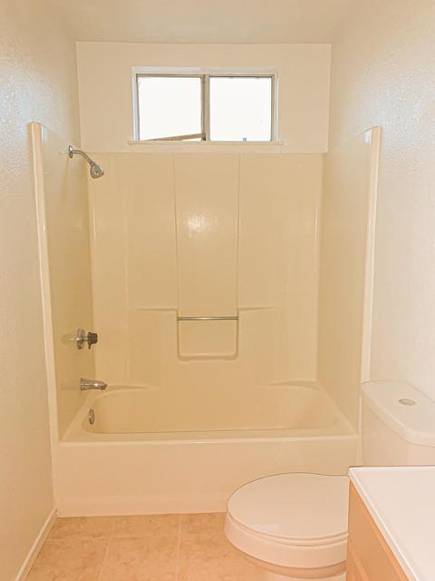 21043 Nandina St, Apple Valley, CA 92308 photo 15