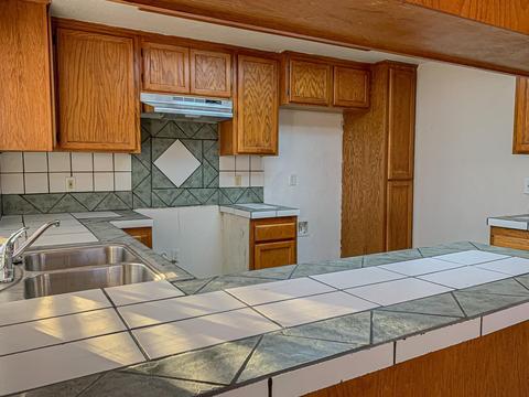 21043 Nandina St, Apple Valley, CA 92308 photo 9
