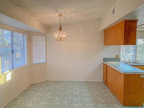 21043 Nandina St, Apple Valley, CA 92308 photo 10