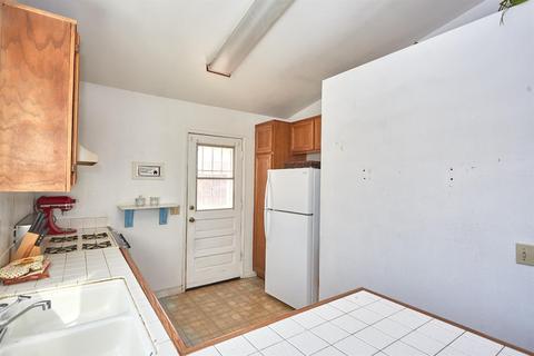 14301 Pinewood Dr, Hesperia, CA 92344 photo 18