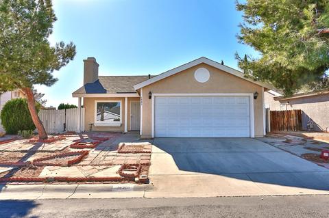 14301 Pinewood Dr, Hesperia, CA 92344 photo 3