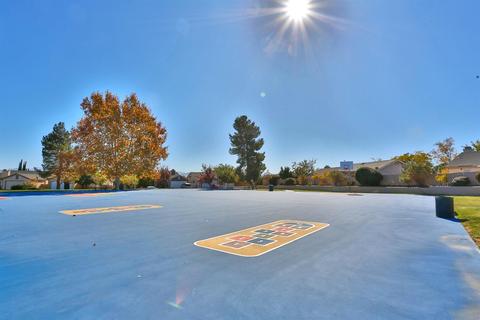 14301 Pinewood Dr, Hesperia, CA 92344 photo 43