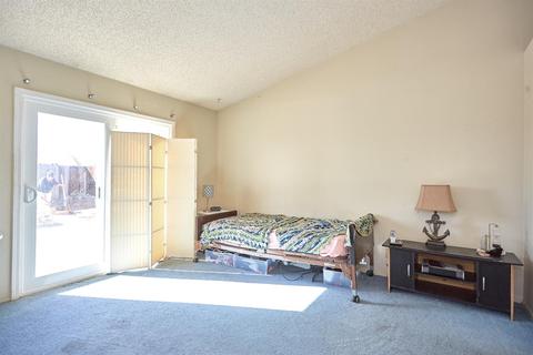 14301 Pinewood Dr, Hesperia, CA 92344 photo 22