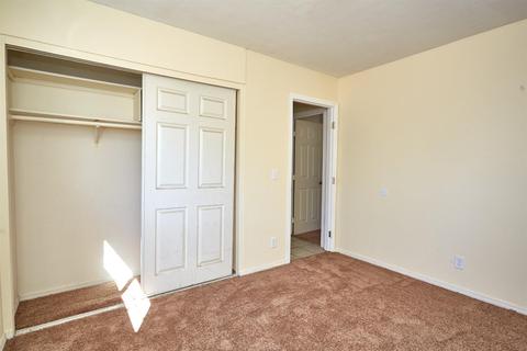 10690 Kern Ave, Hesperia, CA 92345 photo 20