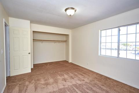 10690 Kern Ave, Hesperia, CA 92345 photo 16