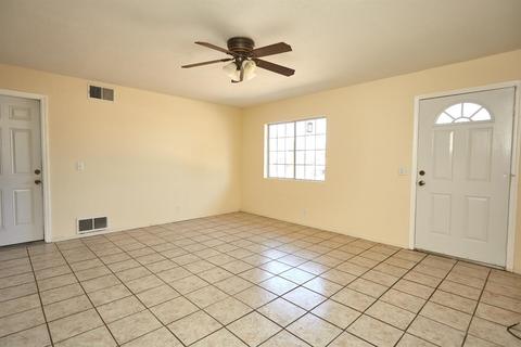 10690 Kern Ave, Hesperia, CA 92345 photo 6