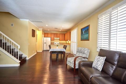 7249 Las Palmas Dr, Fontana, CA 92336 photo 6