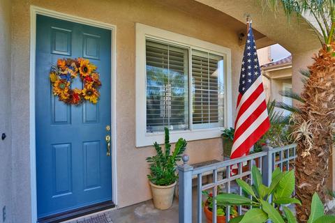 7249 Las Palmas Dr, Fontana, CA 92336 photo 2