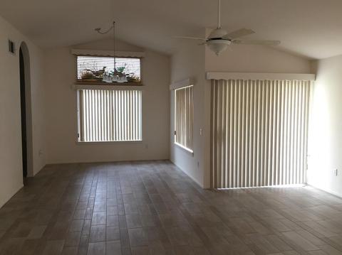11566 Softwind Ct, Apple Valley, CA 92308 photo 17