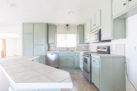 19930 Nimshew Rd, Apple Valley, CA 92308 photo 6