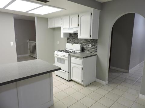 15880 Elcona Pl, Victorville, CA 92395 photo 20