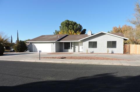 15880 Elcona Pl, Victorville, CA 92395 photo 1