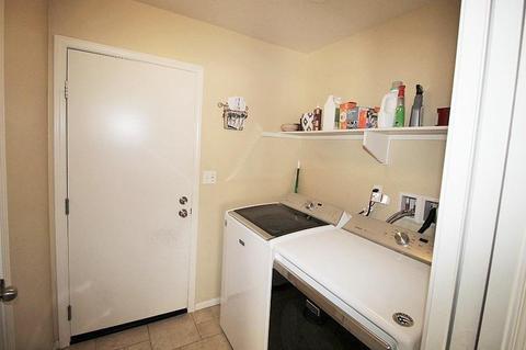 904 Bluebird St, Barstow, CA 92311 photo 3