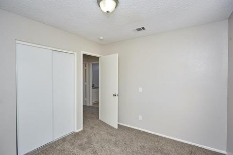 22840 South Rd, Apple Valley, CA 92307 photo 32