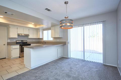 22840 South Rd, Apple Valley, CA 92307 photo 14