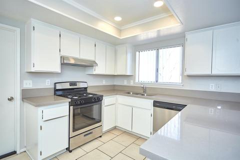 22840 South Rd, Apple Valley, CA 92307 photo 2
