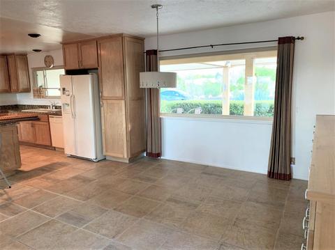 18042 Hinton St, Hesperia, CA 92345 photo 9