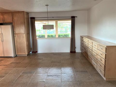 18042 Hinton St, Hesperia, CA 92345 photo 10