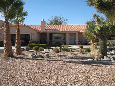 9258 Oxbow Rd, Lucerne Valley, CA 92356 photo 1