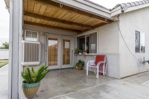 8345 Dove Creek Trl, Hesperia, CA 92344 photo 19